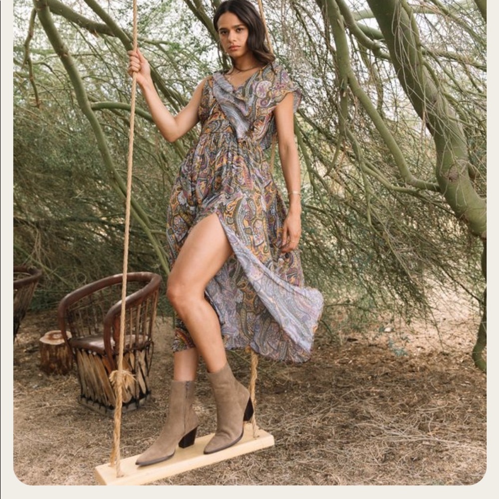 Novella Royale Hannah Dress